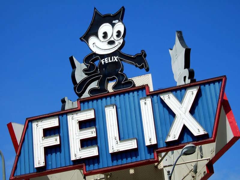 Felix Sign
